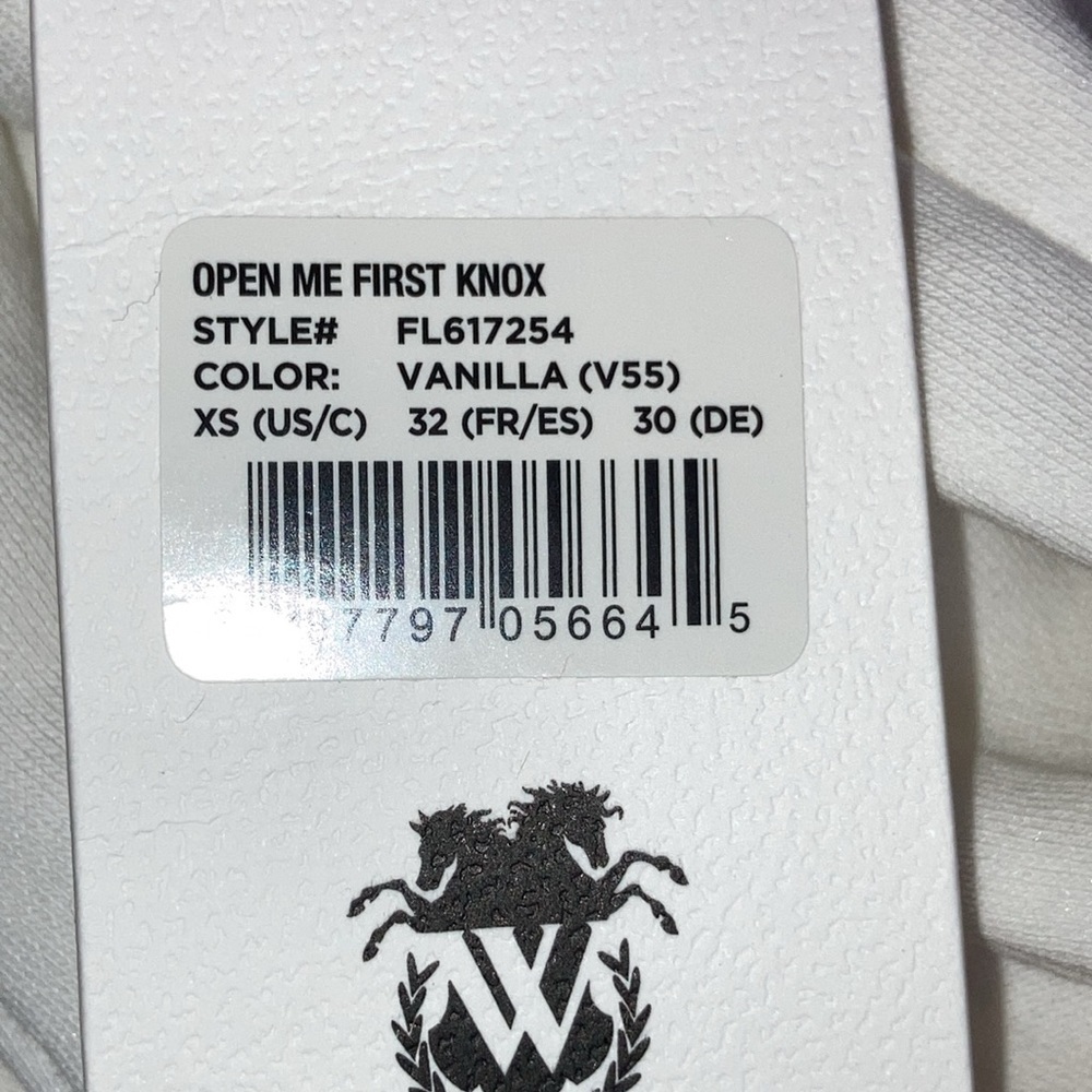 NWT Wildfox “Open Me First” Vanilla Joggers size XS - Picture 8 of 13